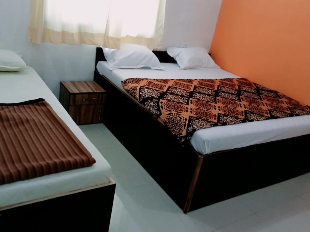 Hotel Sai Santosh Shirdi Pokój zdjęcie